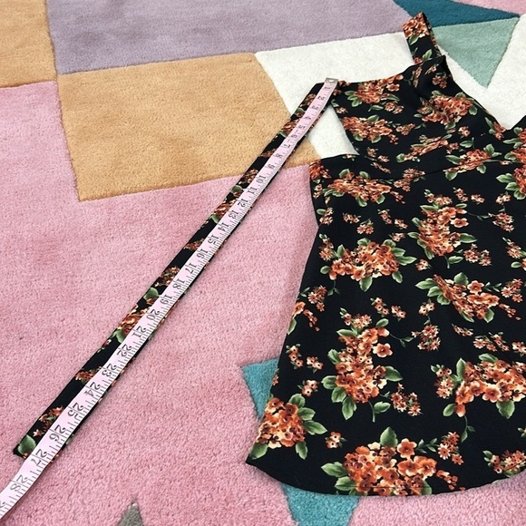 Forever21 Moody Floral Overall Skirt - Picture 12 of 17